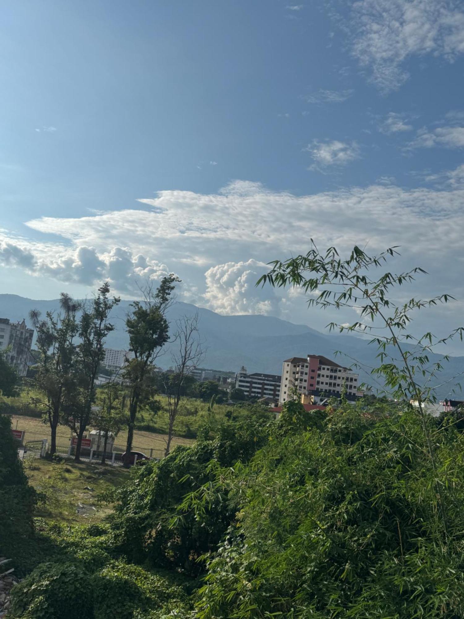 Mahar Hostel Chiangmai Chiang Mai Exteriör bild