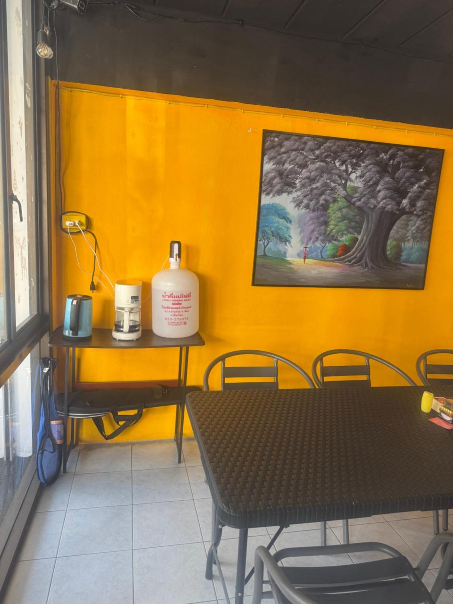 Mahar Hostel Chiangmai Chiang Mai Exteriör bild