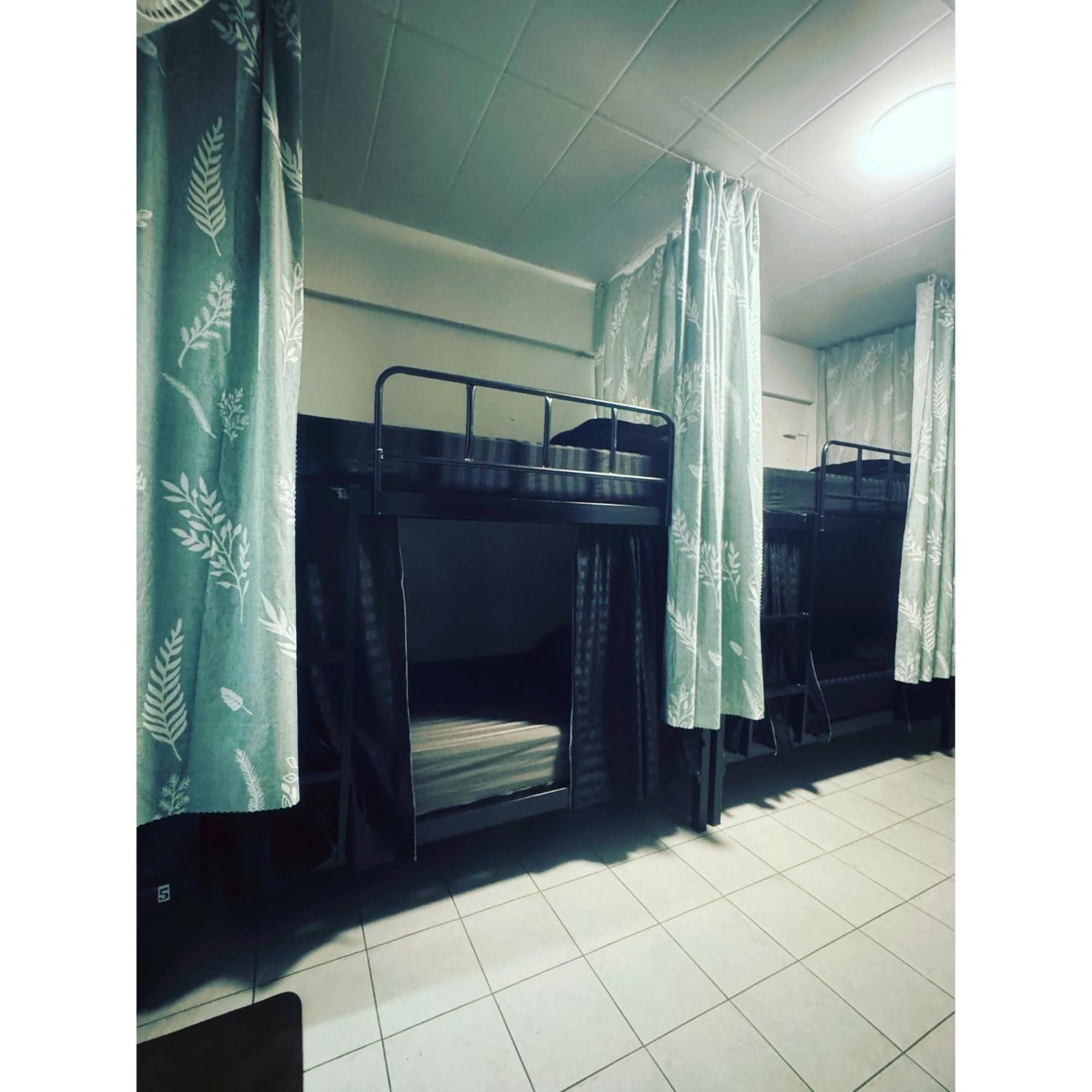 Mahar Hostel Chiangmai Chiang Mai Exteriör bild