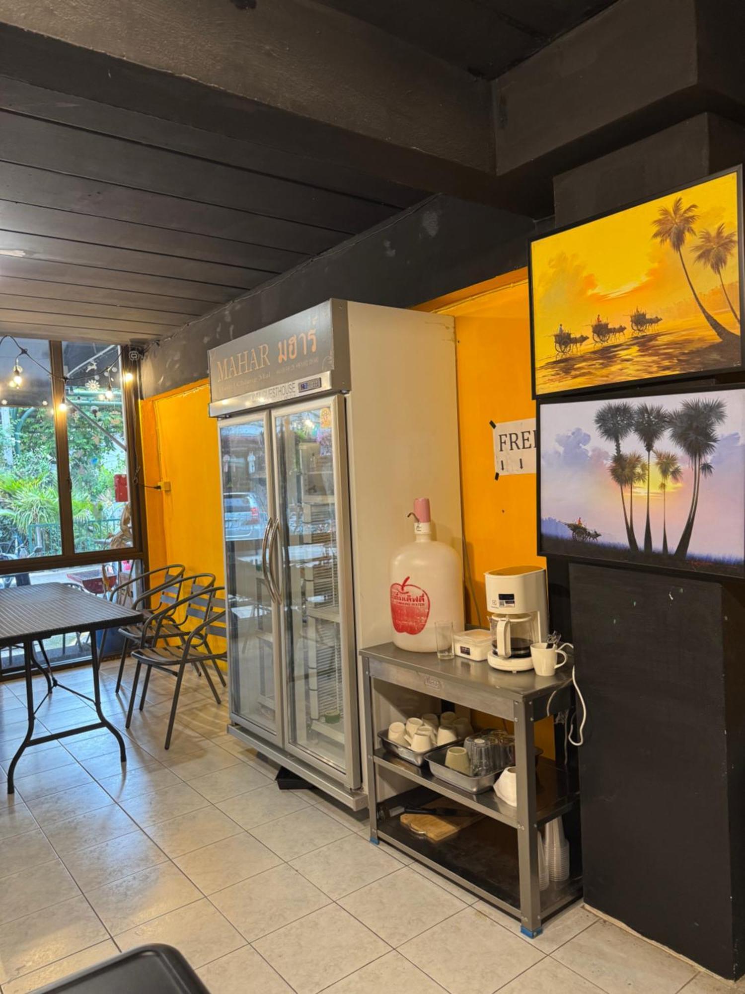 Mahar Hostel Chiangmai Chiang Mai Exteriör bild