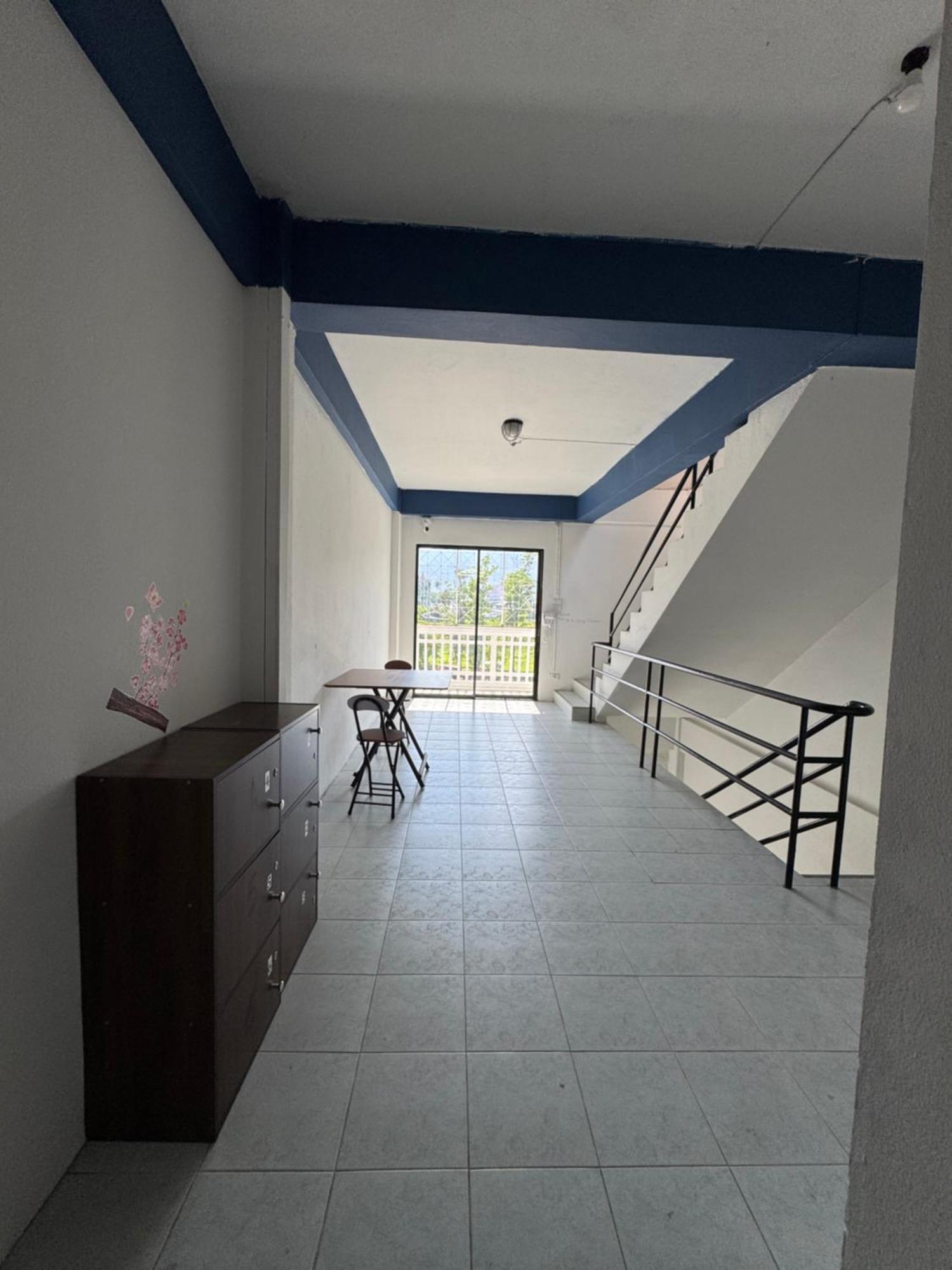 Mahar Hostel Chiangmai Chiang Mai Exteriör bild