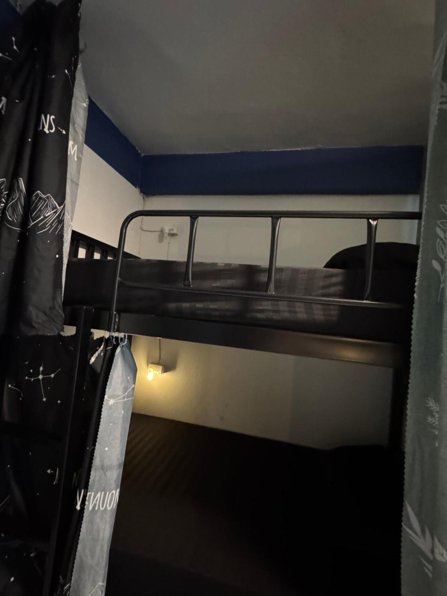 Mahar Hostel Chiangmai Chiang Mai Exteriör bild